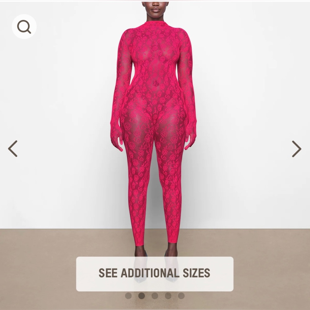 NWT SKIMS WARP KNIT LACE CATSUIT